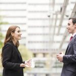 Sztuka delegowania zadań – jak nie tracić kontroli i budować odpowiedzialność w zespole